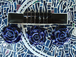 Blue Jean Baby Guitar sculpture, soundboard